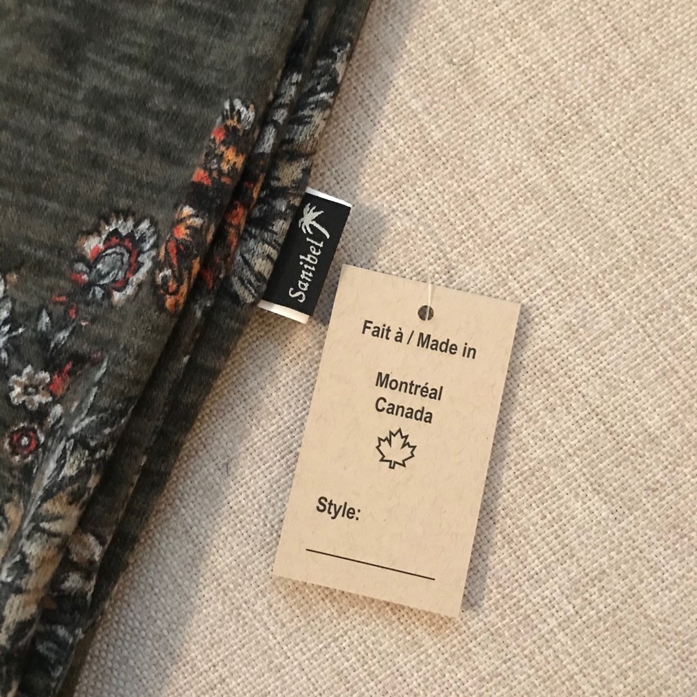 Floral Infinity Scarf 💐 - Picture 2 of 5